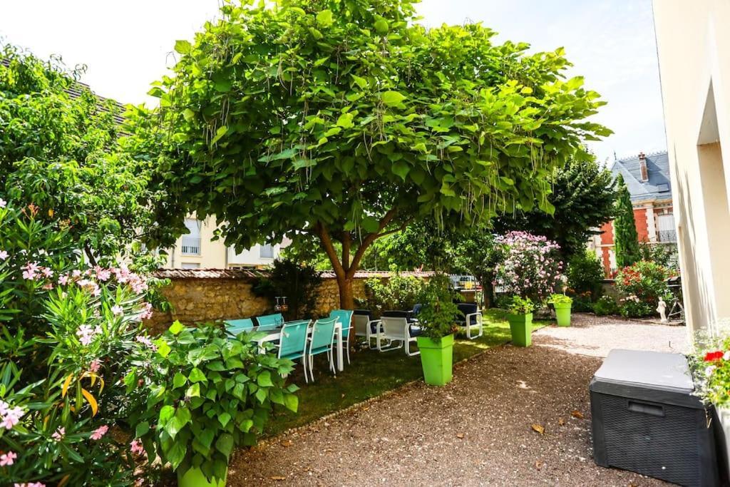 F3 80 M2 Longere Plain Pied Au Centre Auxonne. Villa Bagian luar foto