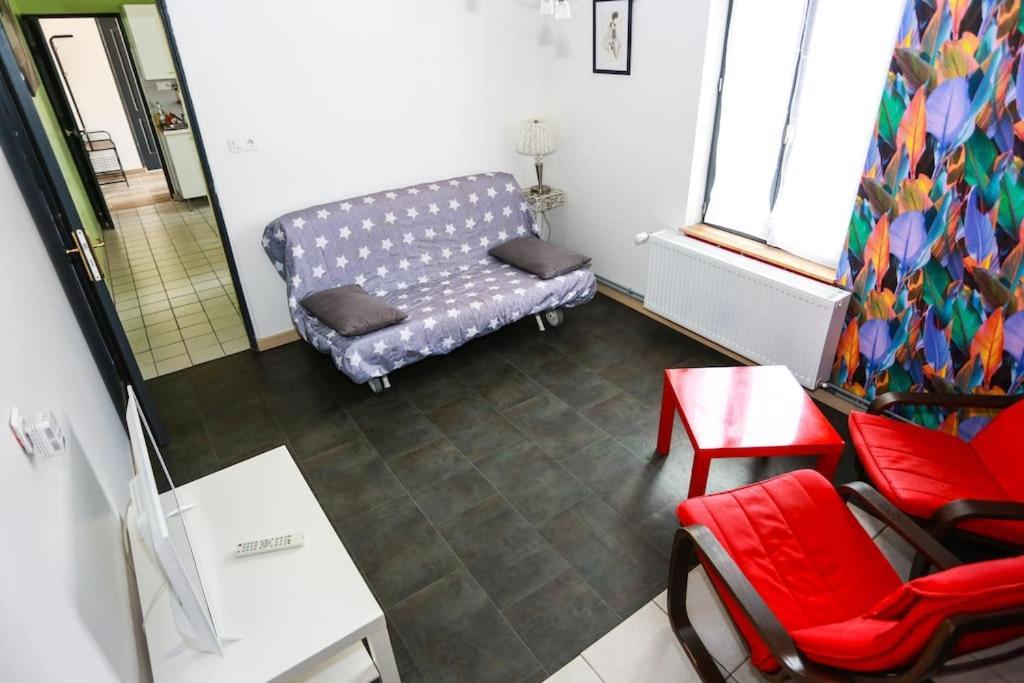 F3 80 M2 Longere Plain Pied Au Centre Auxonne. Villa Bagian luar foto